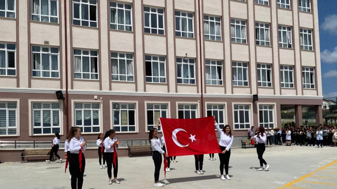 Okulumuzda 19 Mayıs Atatürk’ü Anma Gençlik ve Spor Bayramı Coşkuyla Kutlandı