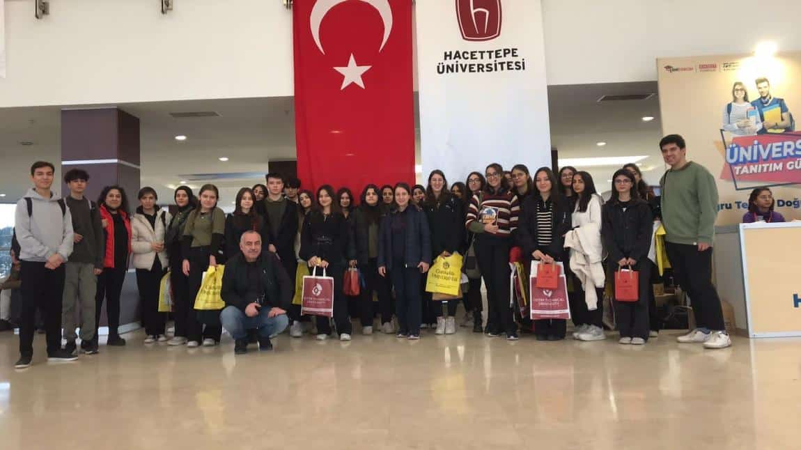 7. Ankara Üniversite Tanıtım Fuarı gezimizi gerçekleştirdik.